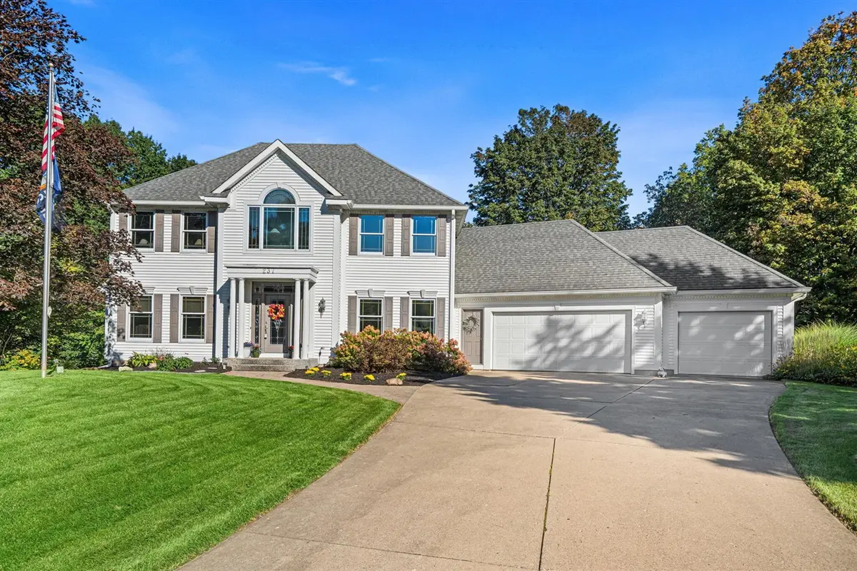 237 Covington, Grandville, MI 49418 - #1
