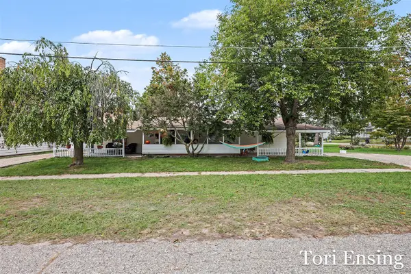 31-33 E Church, Cedar Springs, MI 49319