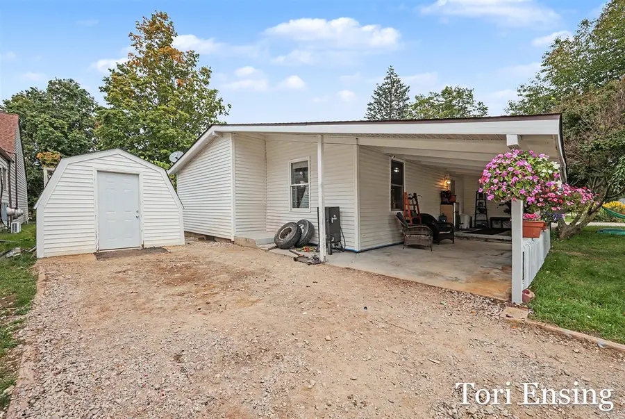 31-33 E Church, Cedar Springs, MI 49319 - #3