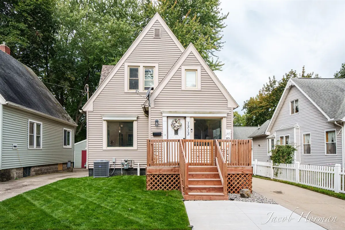 1313 N Jenison, Lansing, MI 48915 - #1