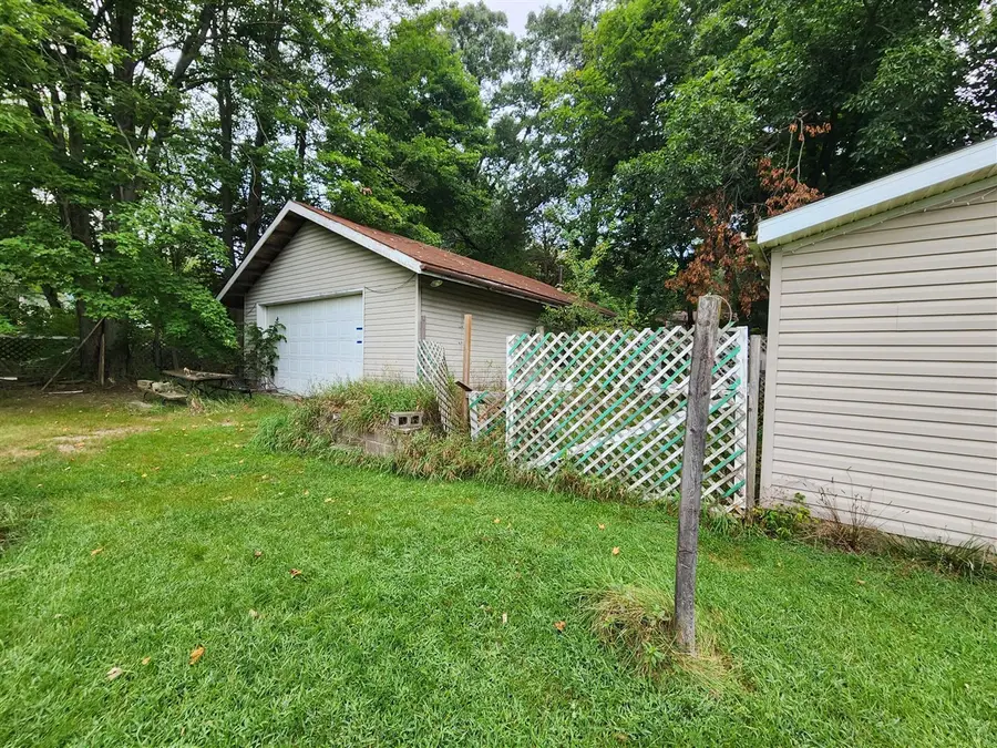 69121 Wallowa, Sturgis, MI 49091 - #3