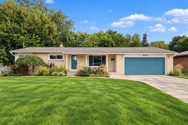 252 Edison Park, Grand Rapids, MI 49504