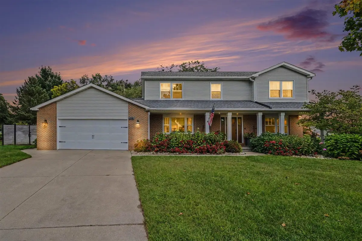 730 Lincoln Pines, Saint Joseph, MI 49085 - #1