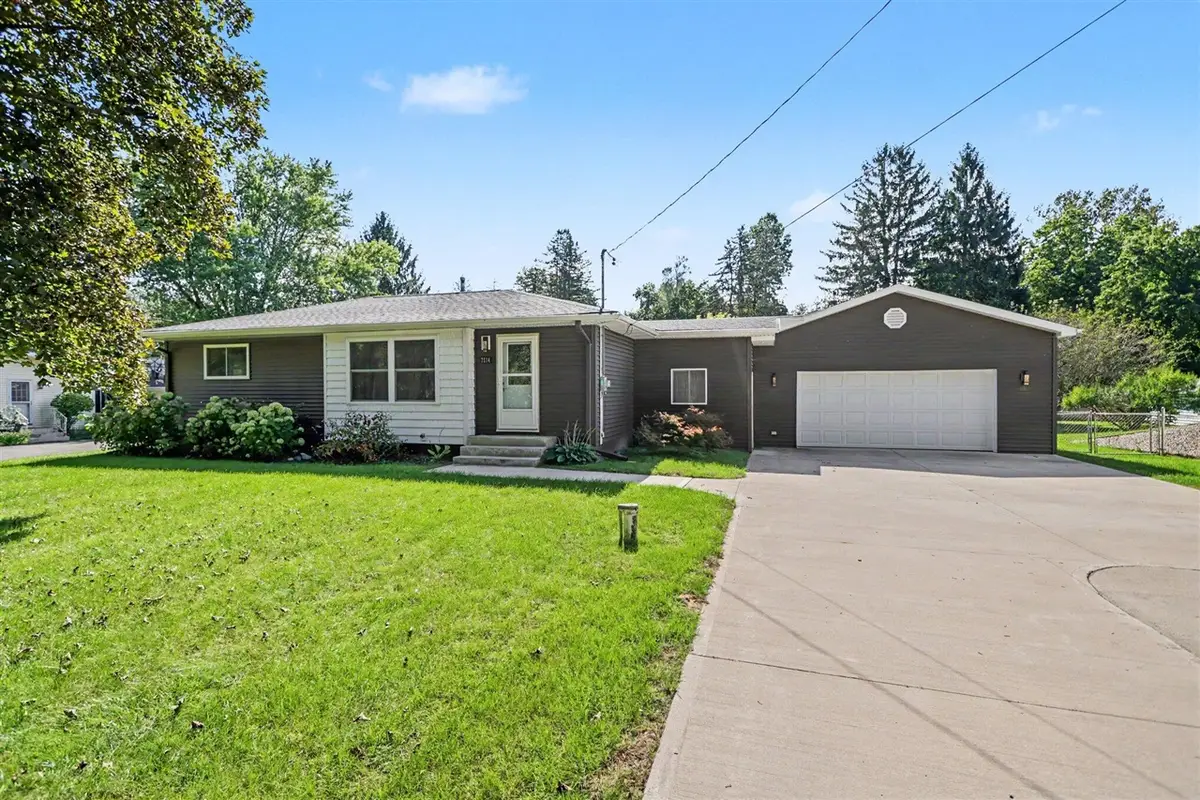 7514 E Drive, Battle Creek, MI 49014 - #1