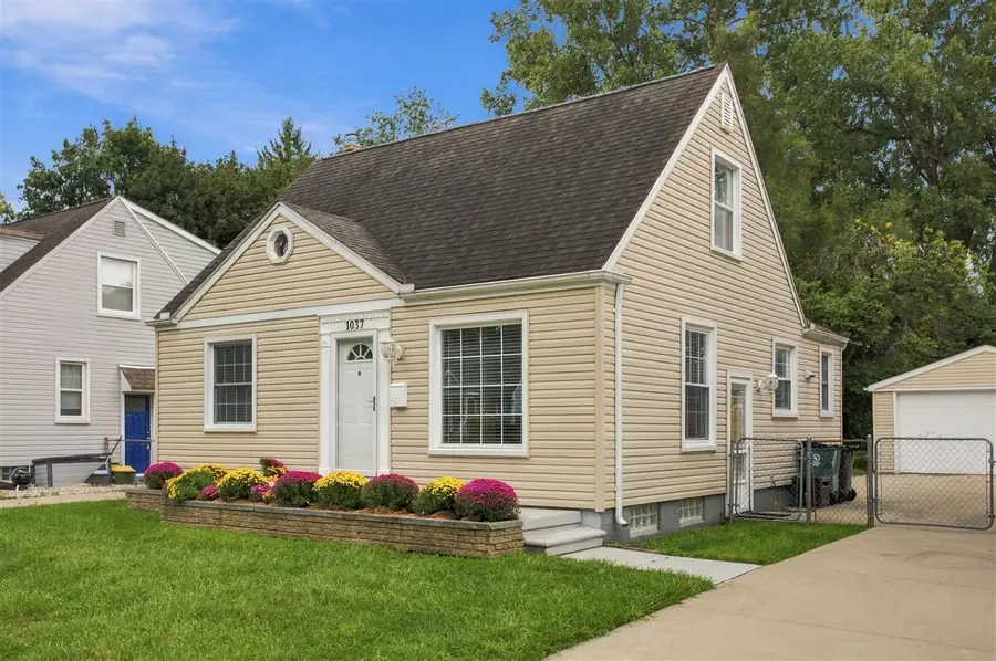 1037 Royal, Royal Oak, MI 48073 - #2