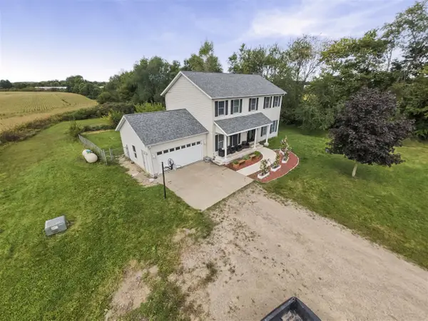 20526 Fox, Cassopolis, MI 49031