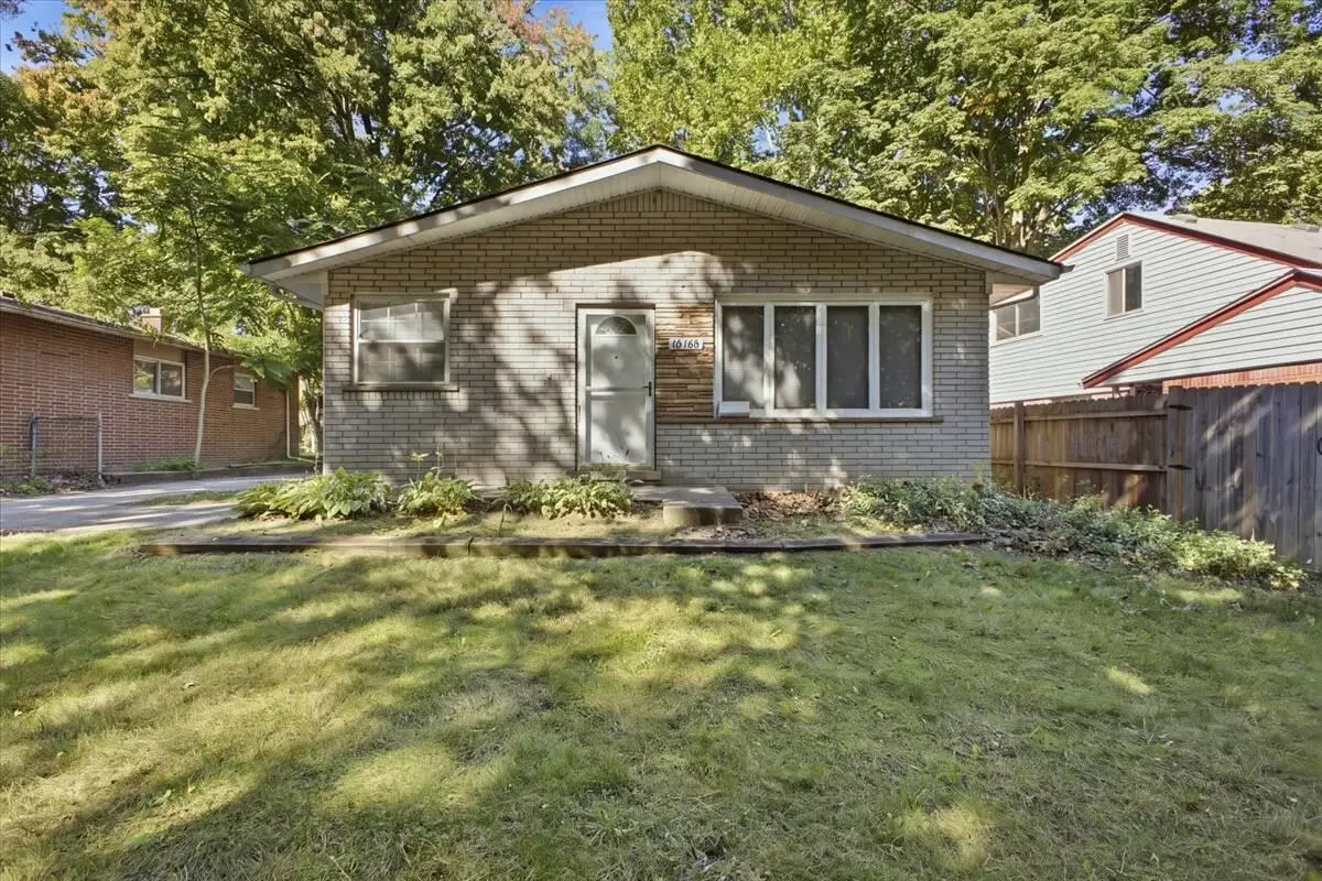 16165 Riverview, Detroit, MI 48219 - #1
