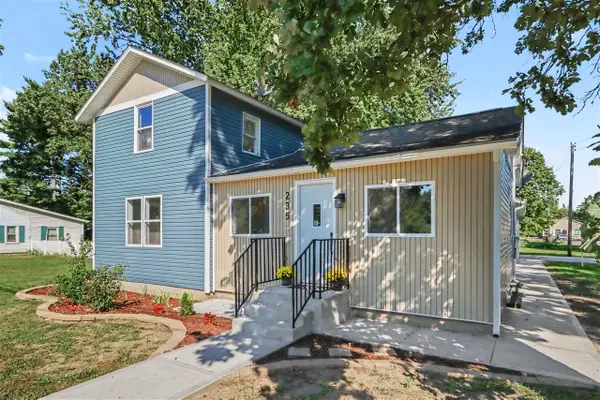 235 E Market, Centreville, MI 49032