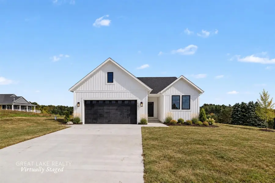 3810 Angling, Traverse City, MI 49685 - #2