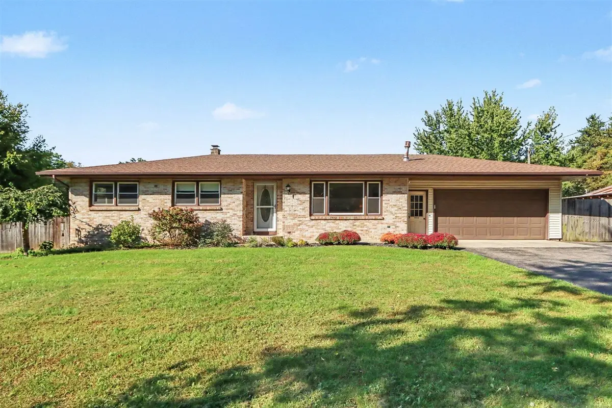 10560 W S, Mattawan, MI 49071 - #1