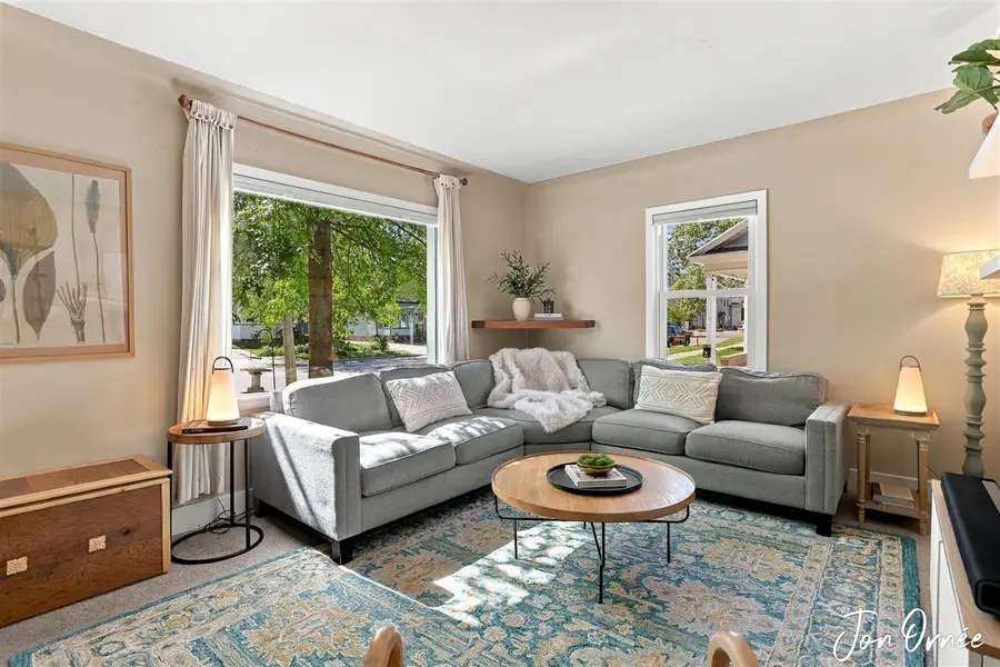 193 W 18th, Holland, MI 49423 - #3