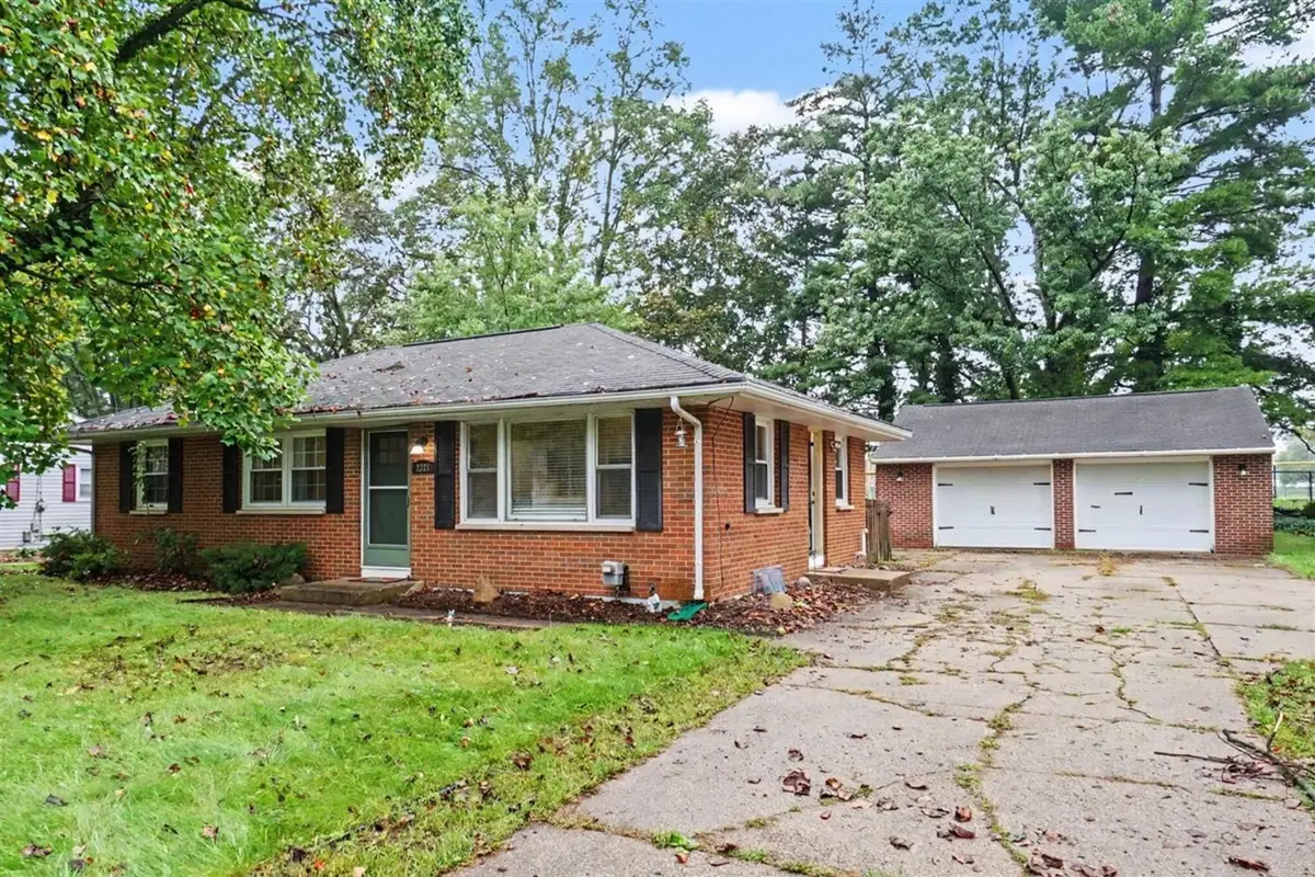 2223 Cumberland, Kalamazoo, MI 49006 - #1