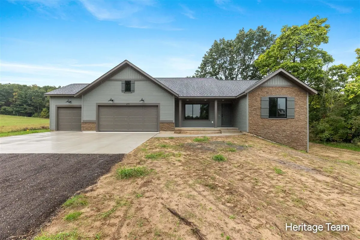 690 Pierce, Plainwell, MI 49080 - #1