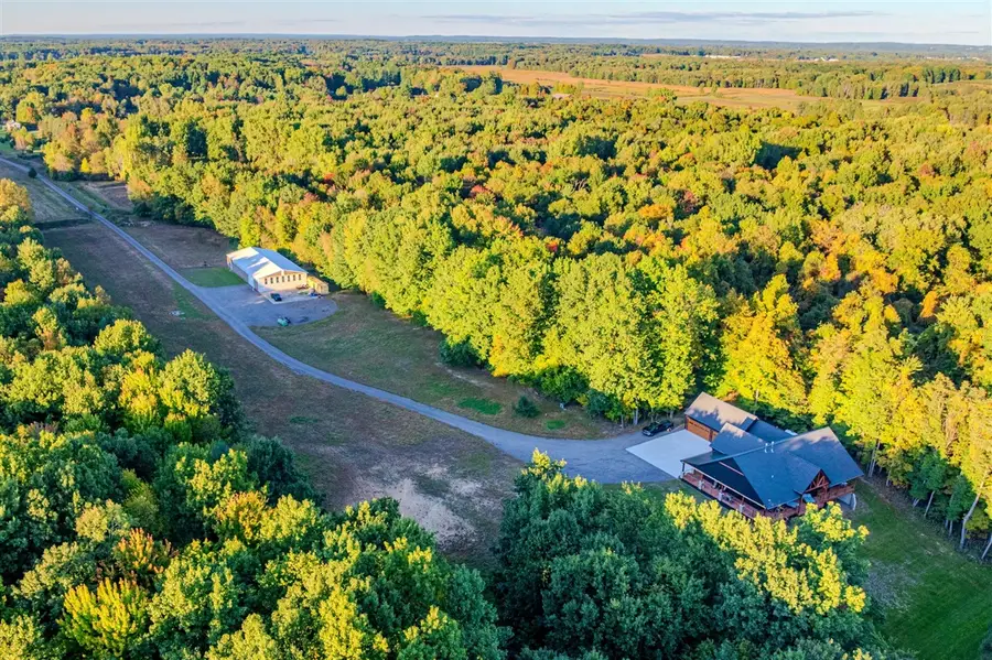 4390 22 Mile, Tyrone, MI 49330 - #2