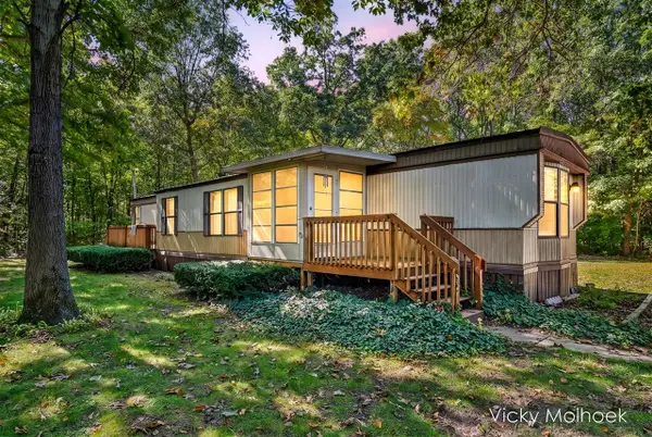 3770 32nd, Hamilton, MI 49419