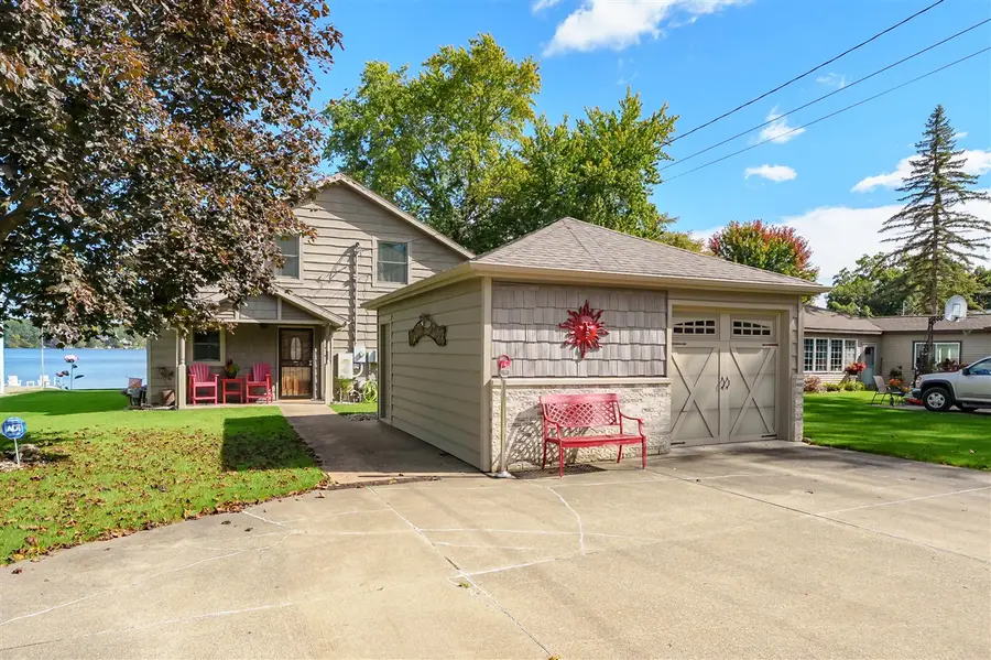 6172 W Sherman Lake, Augusta, MI 49012 - #3