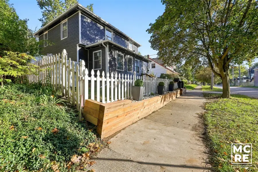 1820 Coit, Grand Rapids, MI 49505 - #2