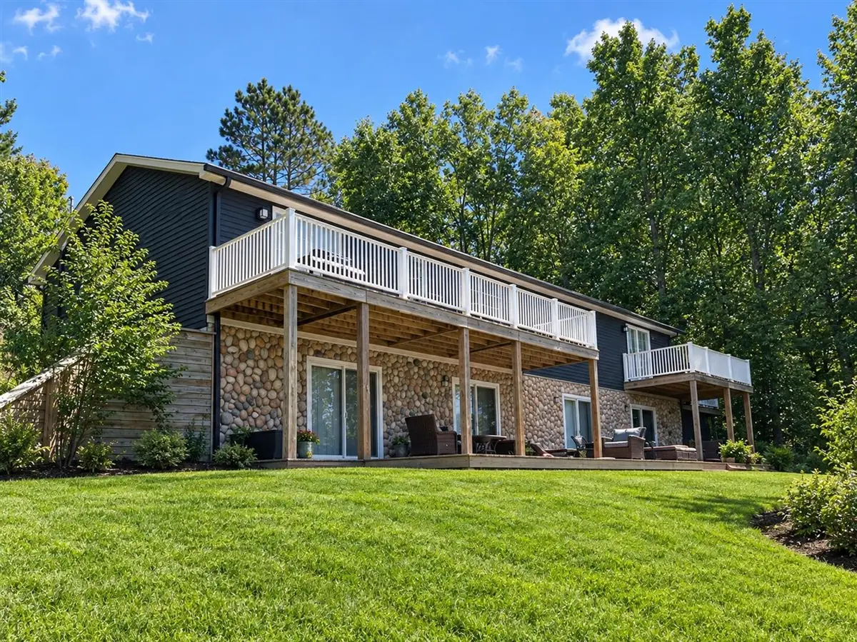 1504 Devries, Gladwin, MI 48624 - #1