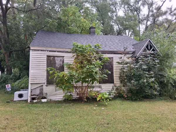 2506 Robinwood, Saginaw, MI 48601