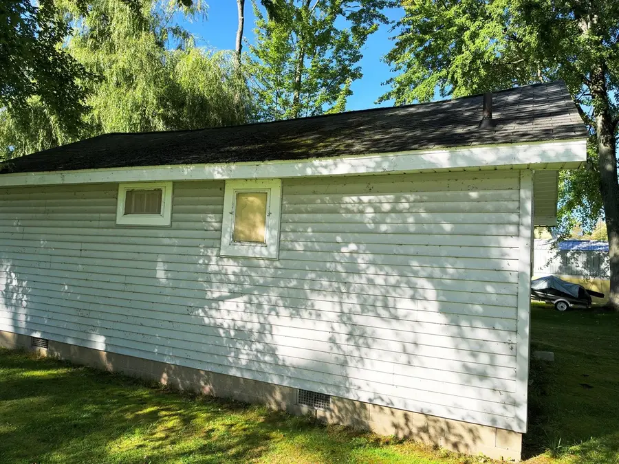 12352 E Houghton Lake, Houghton Lake, MI 48629 - #3