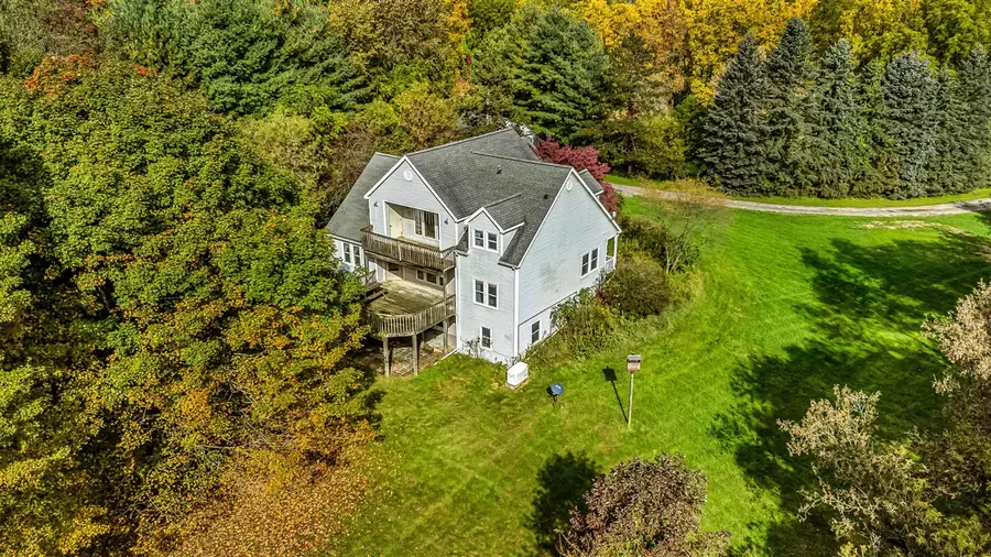 10092 Meadowhill, Lowell, MI 49331 - #3