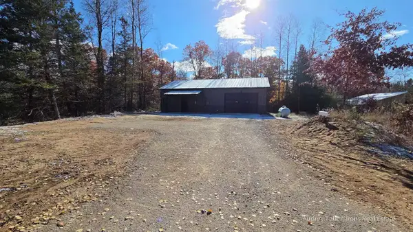 8721 W 48, Wellston, MI 49689