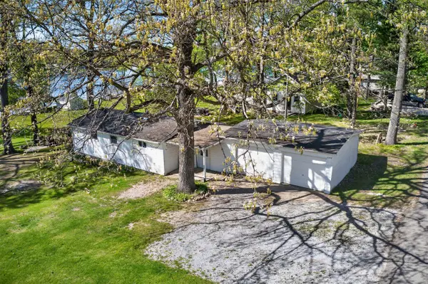 61472 W Donald Roadway, Vandalia, MI 49095
