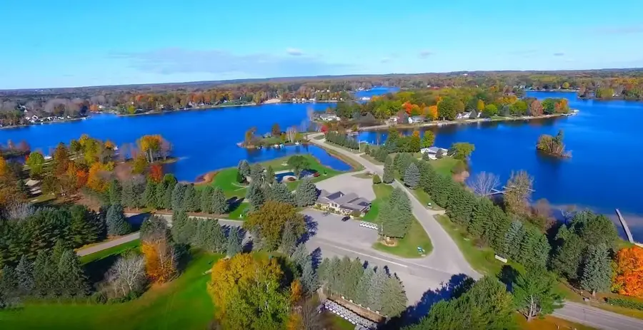 11980 Cape Breton, Canadian Lakes, MI 49346 - #2