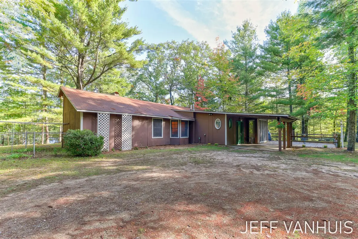 8854 W Hillcrest, Baldwin, MI 49304 - #1