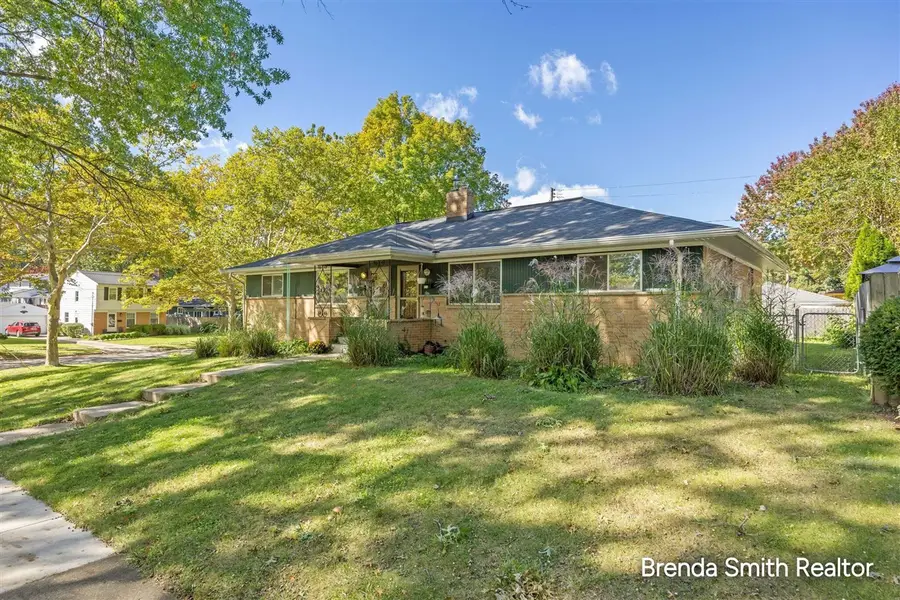 935 Kentwood, Grand Rapids, MI 49505 - #2