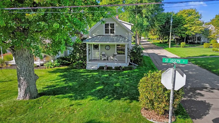 858 Saint Joseph, South Haven, MI 49090 - #3
