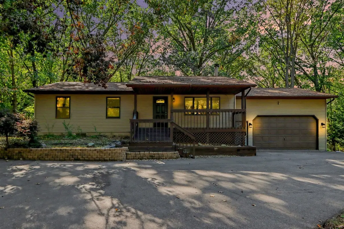 8329 W Kl, Kalamazoo, MI 49009 - #1