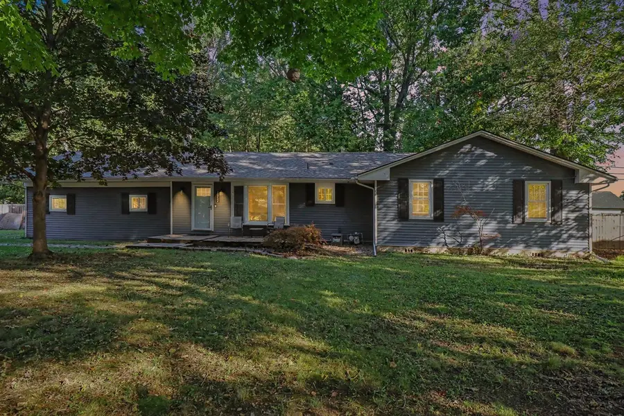 20752 Newman, Brownstown, MI 48183 - #2