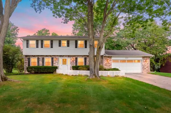6314 Trotwood, Portage, MI 49024
