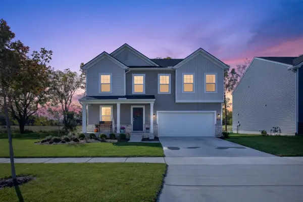 636 Countryside #34, Chelsea, MI 48118