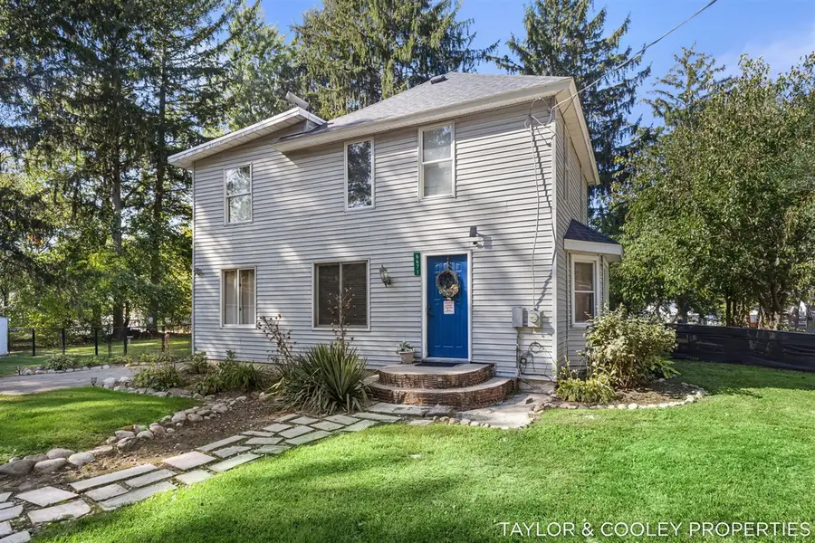 6671 Elizabeth, Delton, MI 49046 - #3