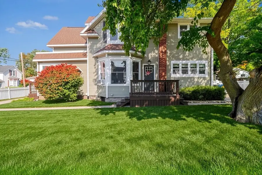 209 S Washington, Ludington, MI 49431 - #3