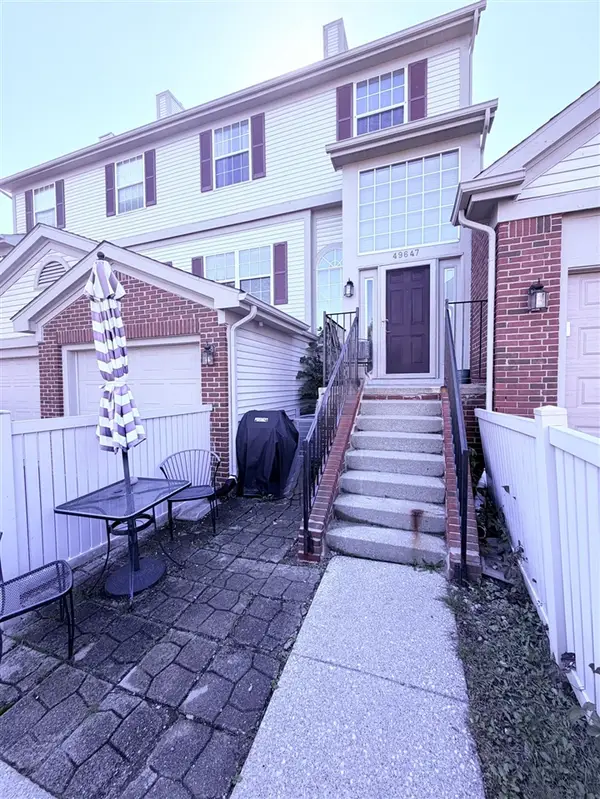 49647 Draper, Plymouth, MI 48170