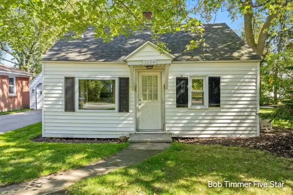 2284 104th, Zeeland, MI 49464