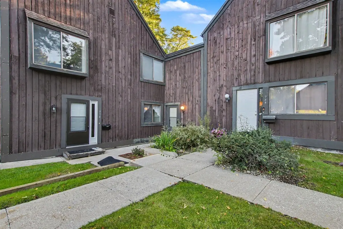 236 Falkirk #16, Kalamazoo, MI 49006 - #1