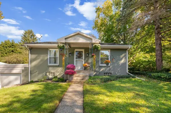 2926 Cheney, Grand Rapids, MI 49505