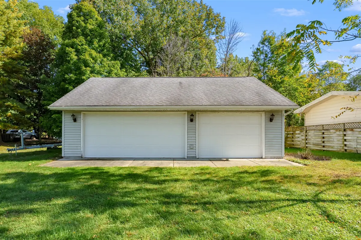 00 Lakeview, Decatur, MI 49045 - #1