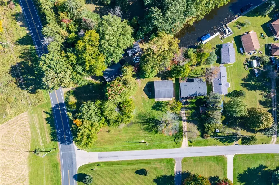 00 Lakeview, Decatur, MI 49045 - #3