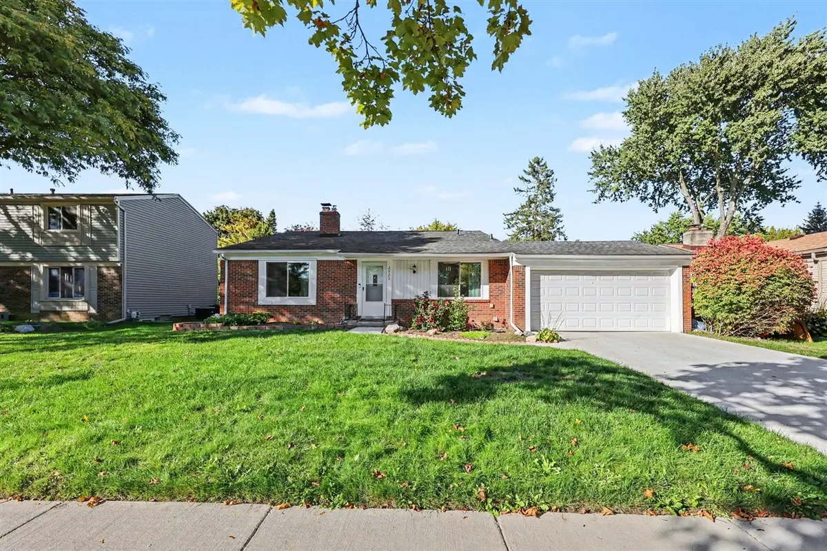 2923 Quartz, Troy, MI 48085 - #1