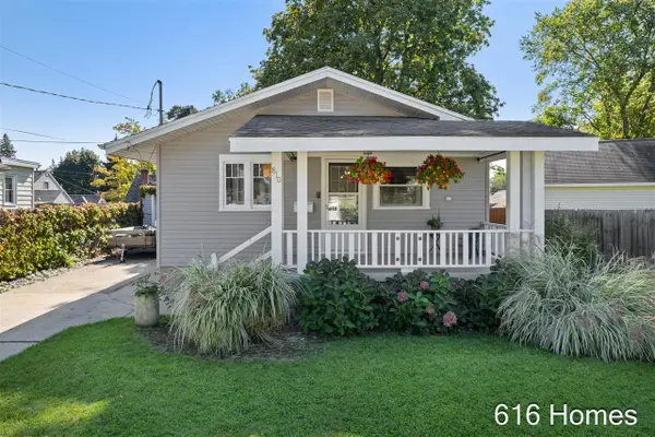 810 Oaklawn, Grand Rapids, MI 49505