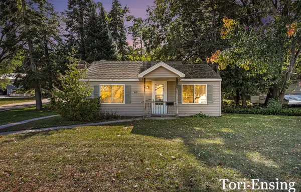 919 W Grove, Greenville, MI 48838