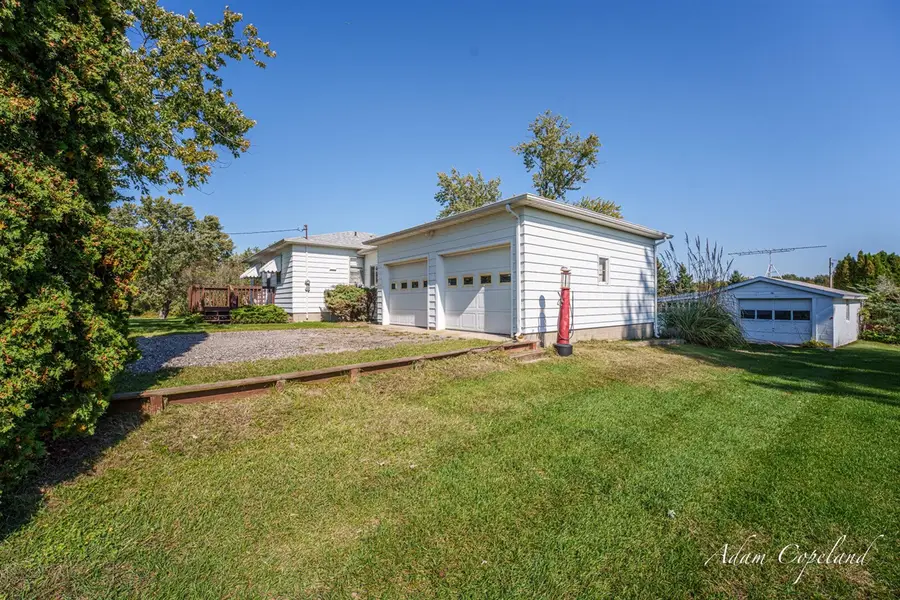 16052 40th, Coopersville, MI 49404 - #3
