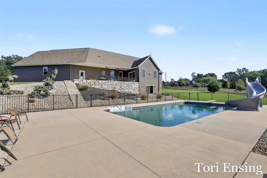 4878 S Greenville, Greenville, MI 48838 - #2