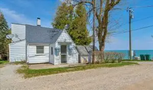 7503 Huron Bay, Lexington, MI 48450