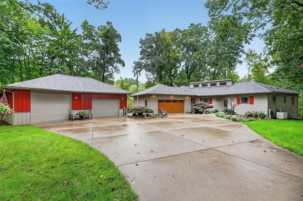 326 Midlakes, Plainwell, MI 49080
